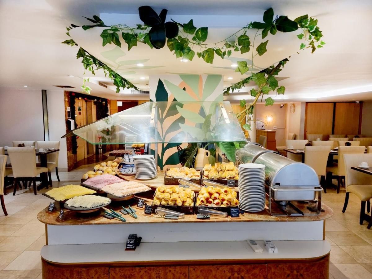 Mirasol Copacabana 4*